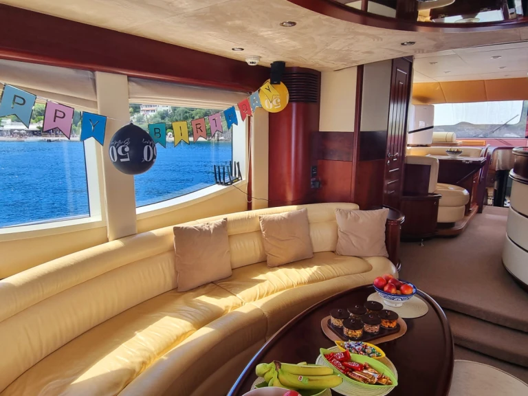 Pronájem Jachta Gulf Craft s licencí