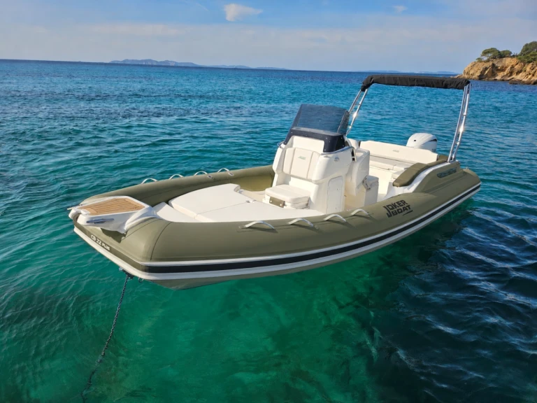 Pronájem Polotuhá loď v Le Lavandou -Joker Boat Clubman 22 Plus