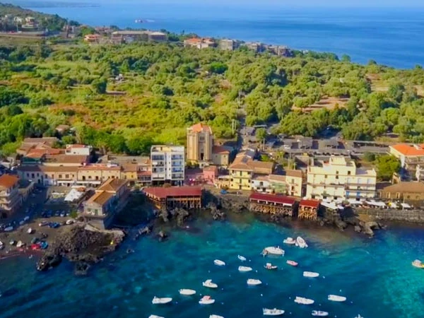 Pronájem Polotuhá loď v Giardini-Naxos -Master MASTER 580
