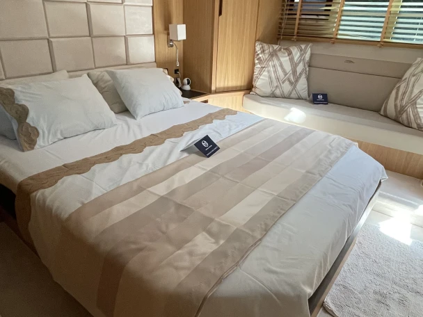 Pronajmout si Galeon GALEON 485 HTS v Atény