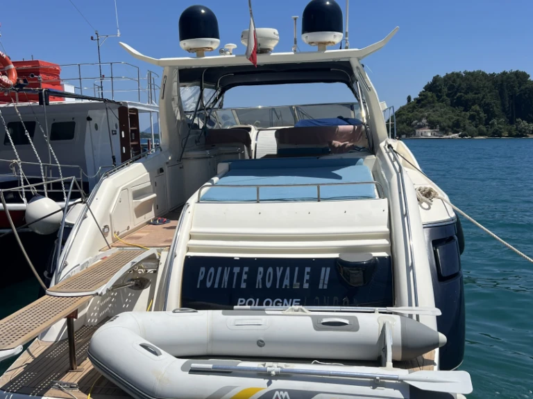Pronájem jachty v Nidri -Sunseeker Camargue 55 na Samboatu