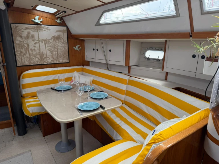 Pronájem lodi Jeanneau Sun Odyssey 37.1 v Golfe-Juan na Samboatu