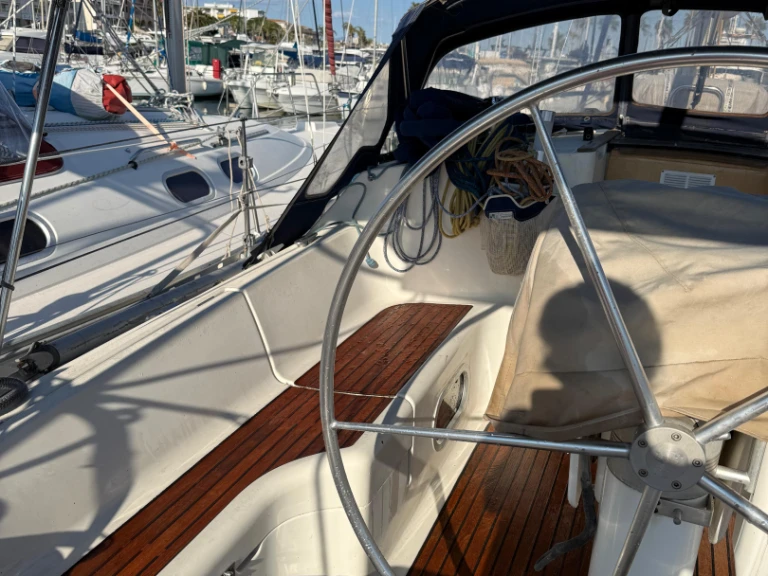 Plachetnice k pronájmu v Golfe-Juan za nejlepší cenu