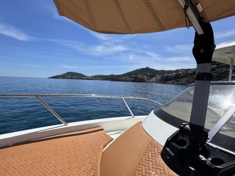 Pronájem lodi Argelès-sur-Mer lákavé ceny HURACAN 9.8