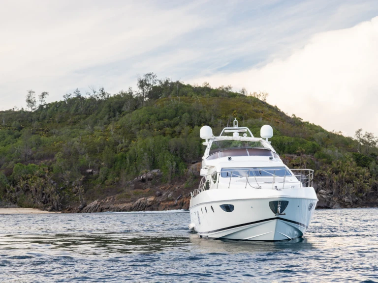 Azimut Azimut 68 jednotlivci a charterové společnosti v Mahé