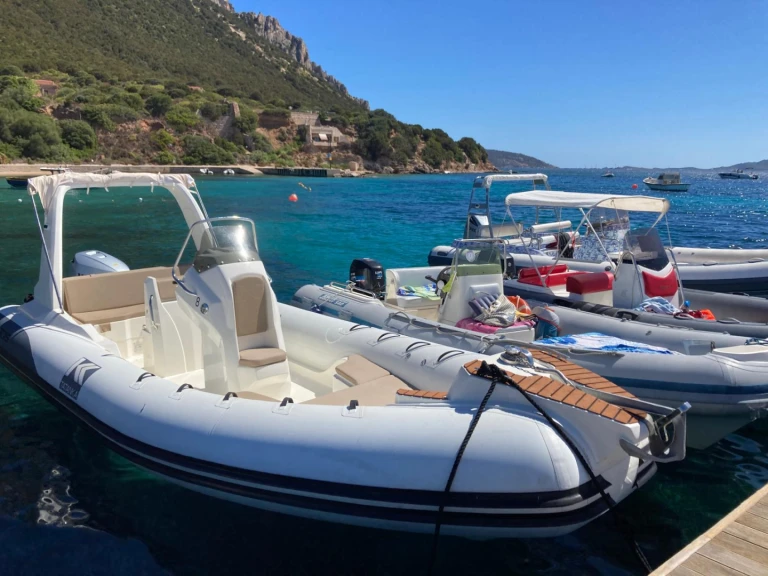 Pronájem lodi Porto Rotondo lákavé ceny 700