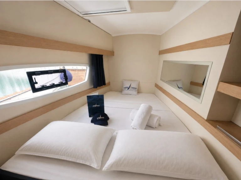 Pronajmout Katamarán se skipperem či ne Fountaine Pajot v Cogolin