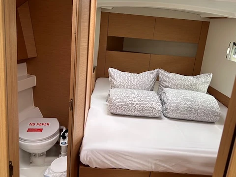 Pronajmout si Jeanneau Sun Odyssey 410 v Palma de Mallorca