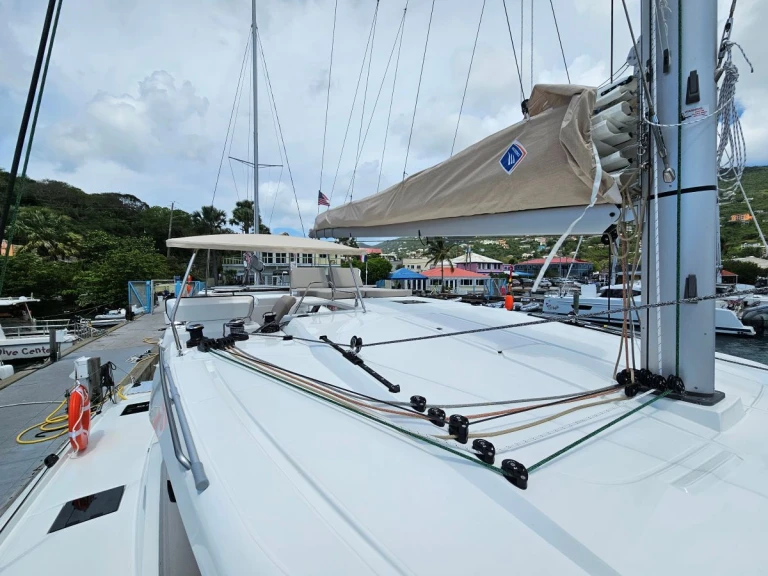 Pronajmout Katamarán se skipperem či ne Fountaine Pajot v Frenchtown