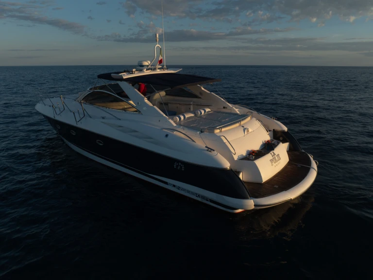 Pronájem Jachta v San José del Cabo -Sunseeker Camargue 50