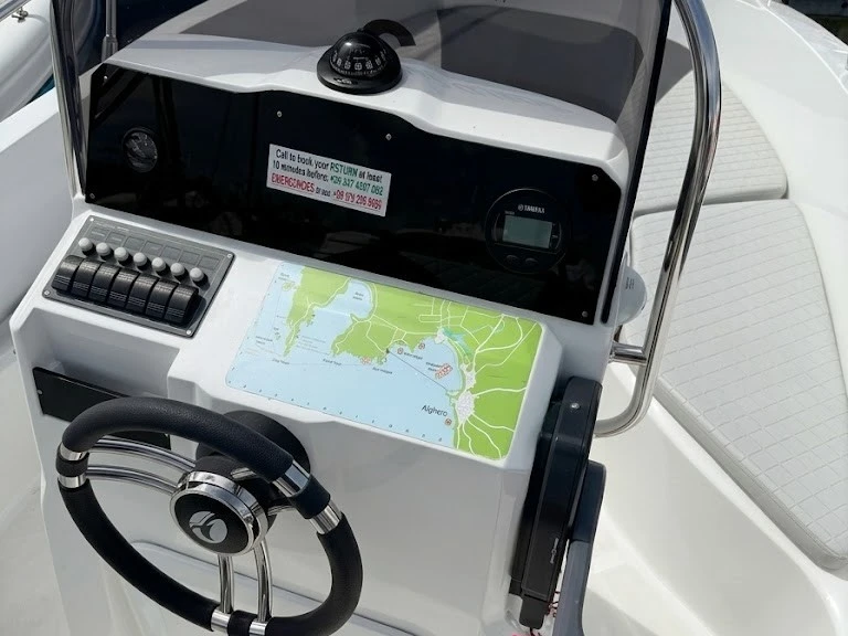 Idea Marine Idea 53 jednotlivci a charterové společnosti v Alghero