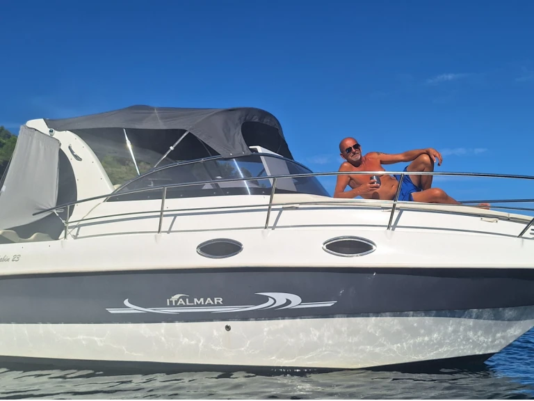 Pronajmout si Italmar Italmar Cabin 23 v Piombino