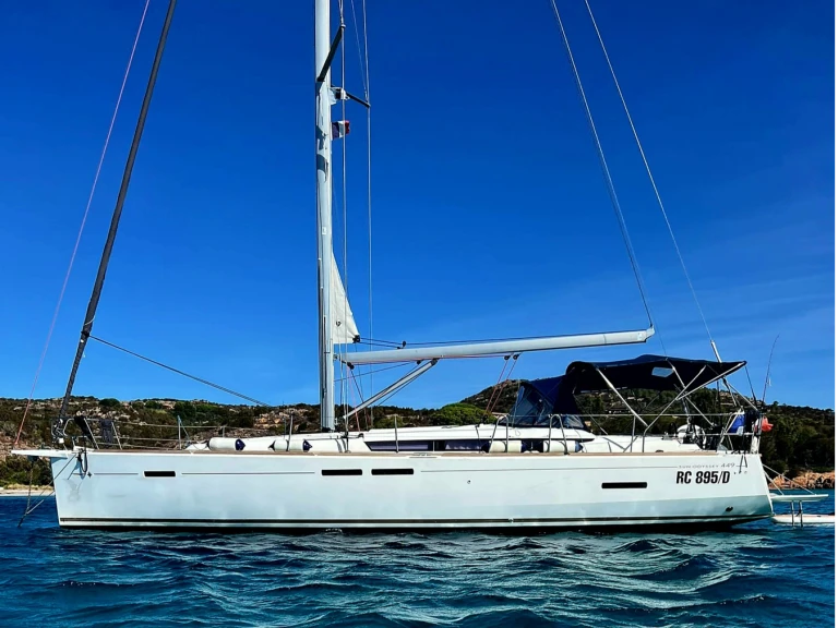 Pronajmout si Jeanneau Sun Odyssey 449 v Ajaccio