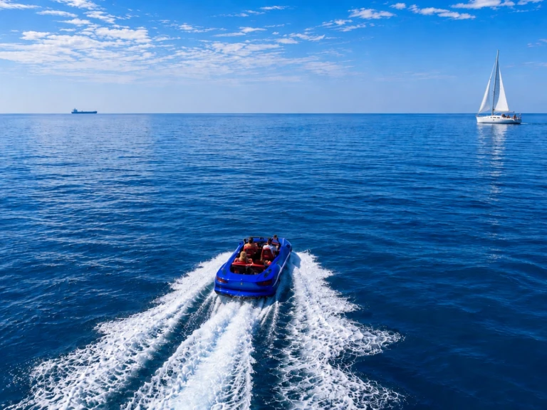 Pronájem Motorová loď trisac marine s licencí