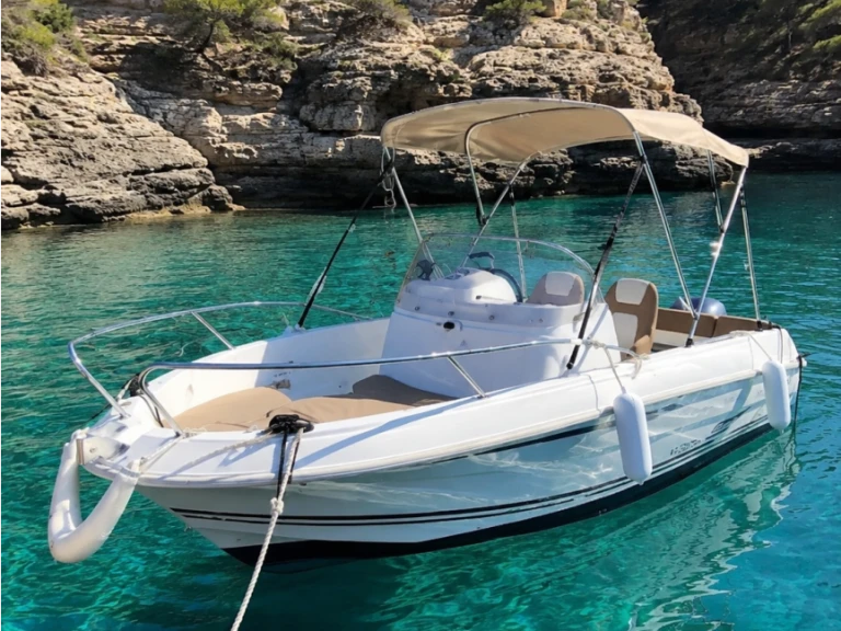 Pronájem lodi Jeanneau cap-camarat 505 Style v Sainte-Maxime na Samboatu
