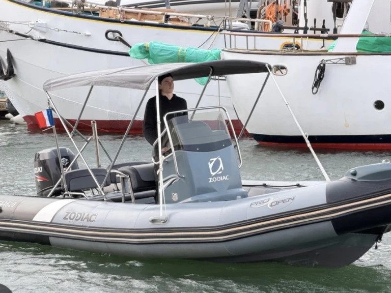 Pronájem lodi Cavalaire-sur-Mer lákavé ceny Pro Open 650
