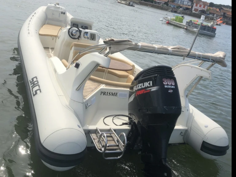Pronájem Polotuhá loď v Lège-Cap-Ferret -Sacs Sacs S 900