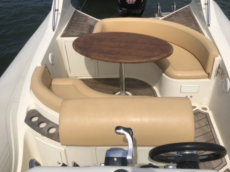Pronajmout Polotuhá loď se skipperem či ne Sacs v Lège-Cap-Ferret