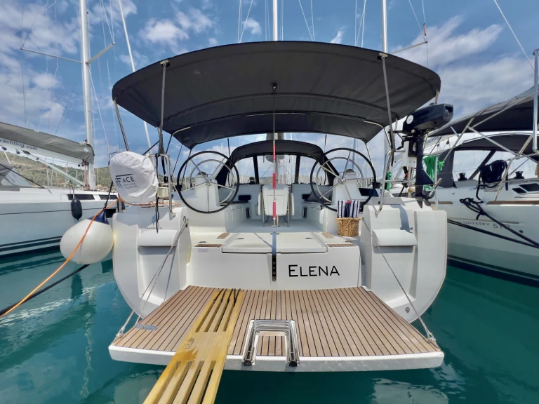 Pronajmout si Jeanneau Sun Odyssey 479 v Donji Seget