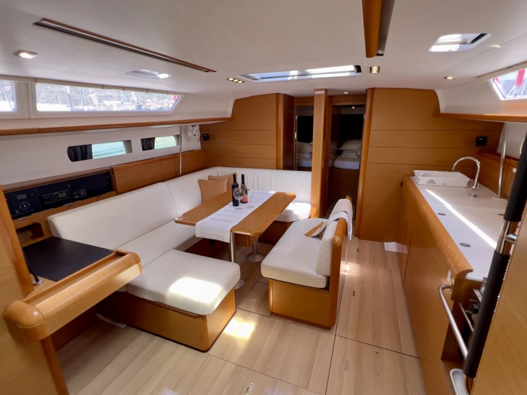Pronájem Plachetnice v Donji Seget -Jeanneau Sun Odyssey 479