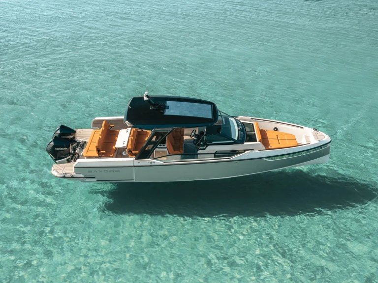 Pronájem jachty v Cannes -Saxdor Saxdor 320 GTO na Samboatu