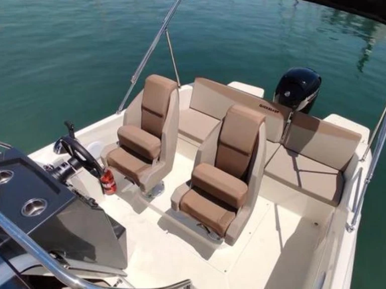 Pronájem lodi Quicksilver Quicksilver 605 Sundeck v Club Nàutic Ca'n Picafort na Samboatu