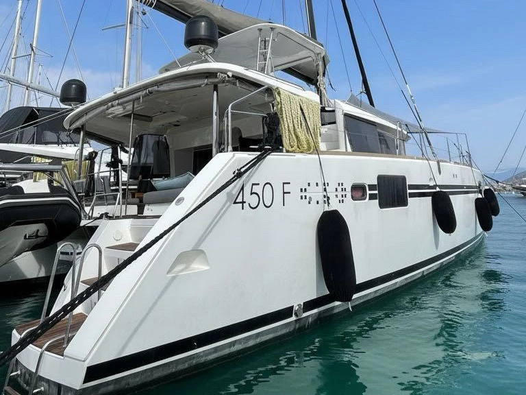 Pronajmout si Lagoon Lagoon 450 F v Fethiye