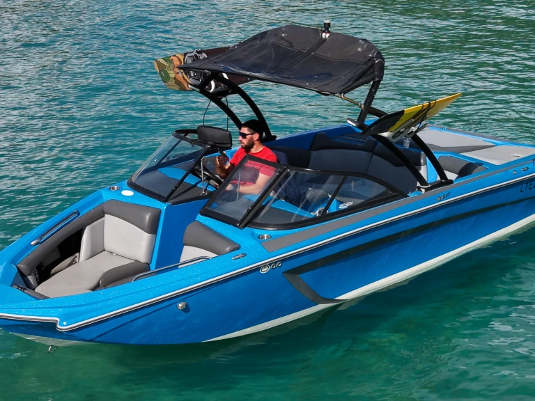 Pronájem lodi Tigé Tige R20 v Annecy na Samboatu