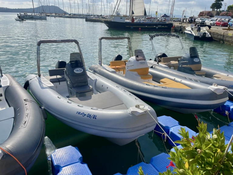 Pronájem lodi 2 BAR 57 v Talamone na Samboatu