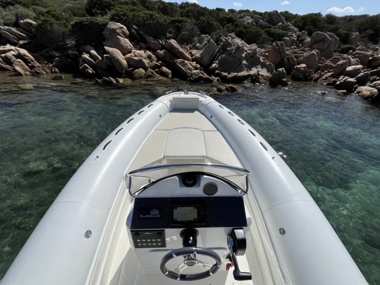 Pronájem lodi Altamarea Altamarea Wave 23 Sport v Cannigione na Samboatu