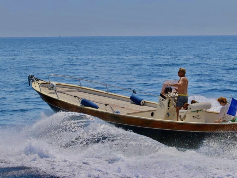 Pronajmout si Trapani  CASSIDENNE 850 v La Madrague