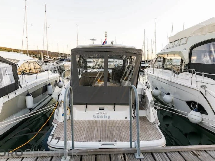 Bavaria Bavaria 33 Sport HT jednotlivci a charterové společnosti v Punat