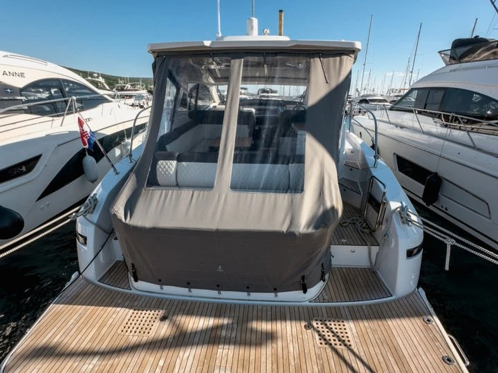 Pronájem lodi Bavaria Bavaria SR41 v Punat na Samboatu