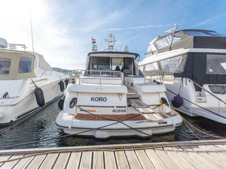 Pronájem Jachta v Punat -Fairline Fairline Targa 62