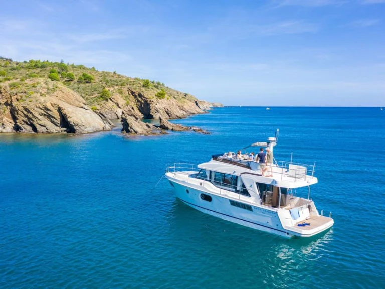 Bénéteau Swift Trawler 41 Fly jednotlivci a charterové společnosti v Punat