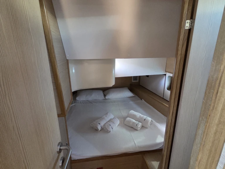 Pronájem Plachetnice D&D Yacht s licencí