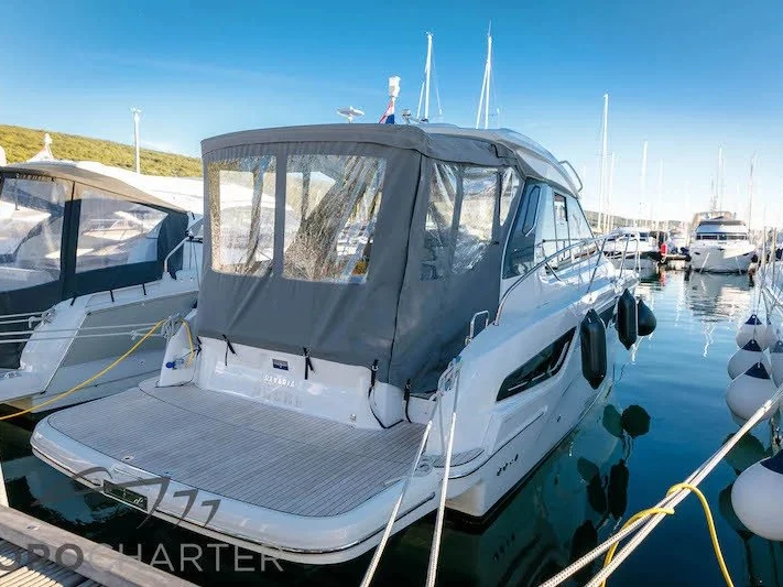 Pronájem lodi Punat lákavé ceny Bavaria 33 Sport HT