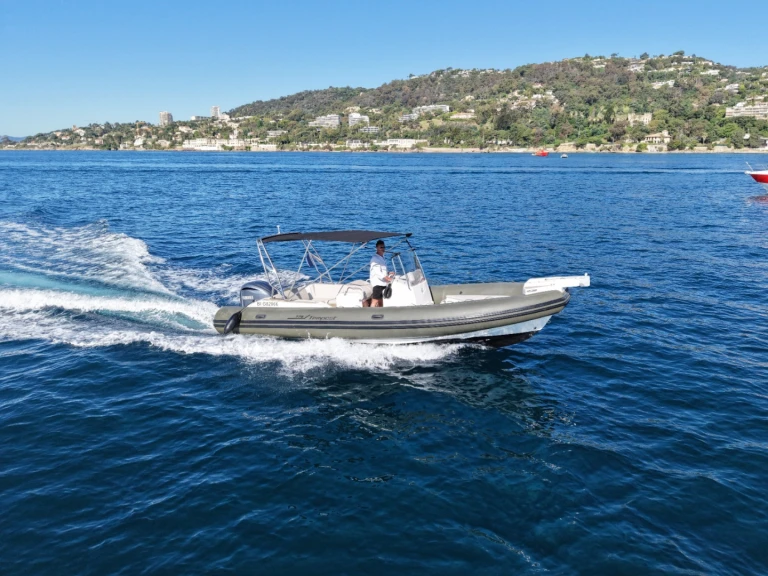 Pronájem lodi Capelli Tempest 775 v Golfe-Juan na Samboatu