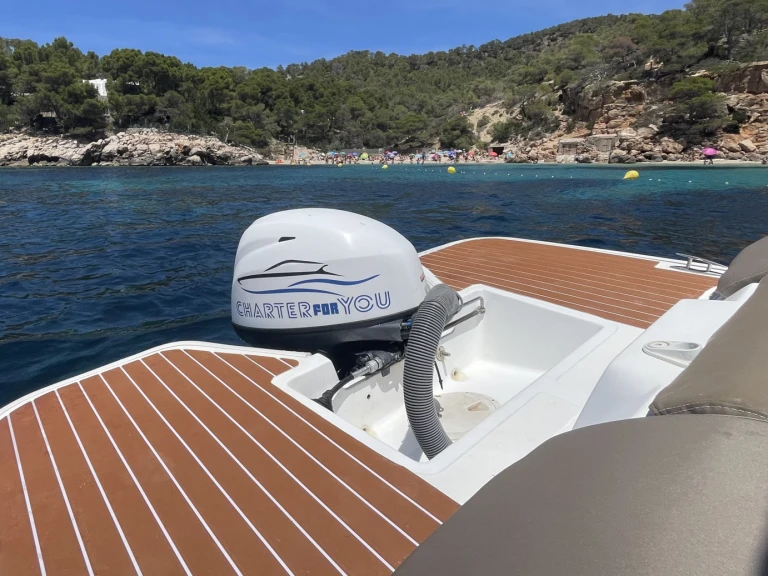Pronájem lodi Sant Antoni de Portmany lákavé ceny 5.0 SPORT