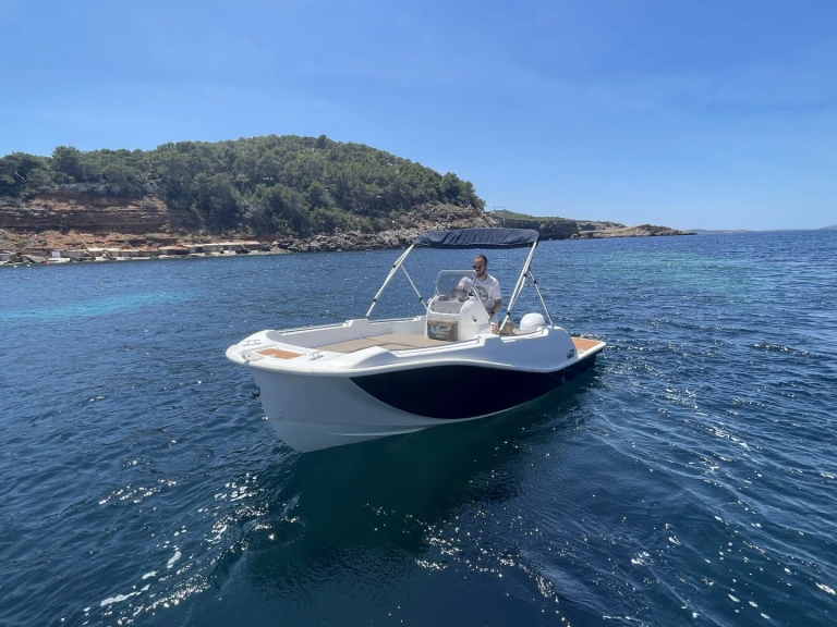Pronájem Motorová loď v Sant Antoni de Portmany -V2 BOATS 5.0 SPORT