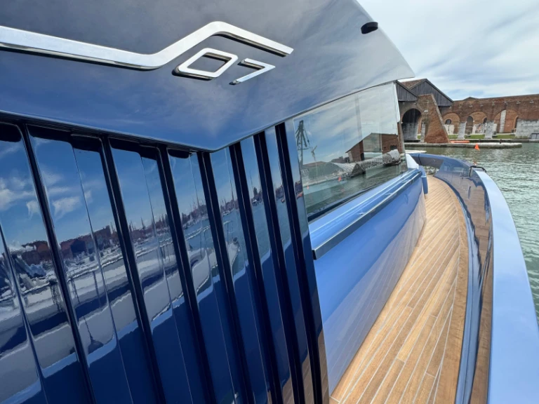 Pronajmout si Manda Yachts S07 v Positano