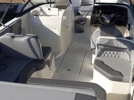 Pronájem lodi Club Náutico can Pastilla lákavé ceny VR6 OB