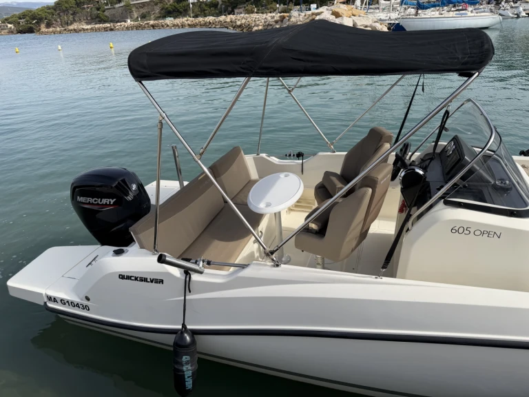 Pronájem lodi Quicksilver Activ 605 Open v La Madrague na Samboatu