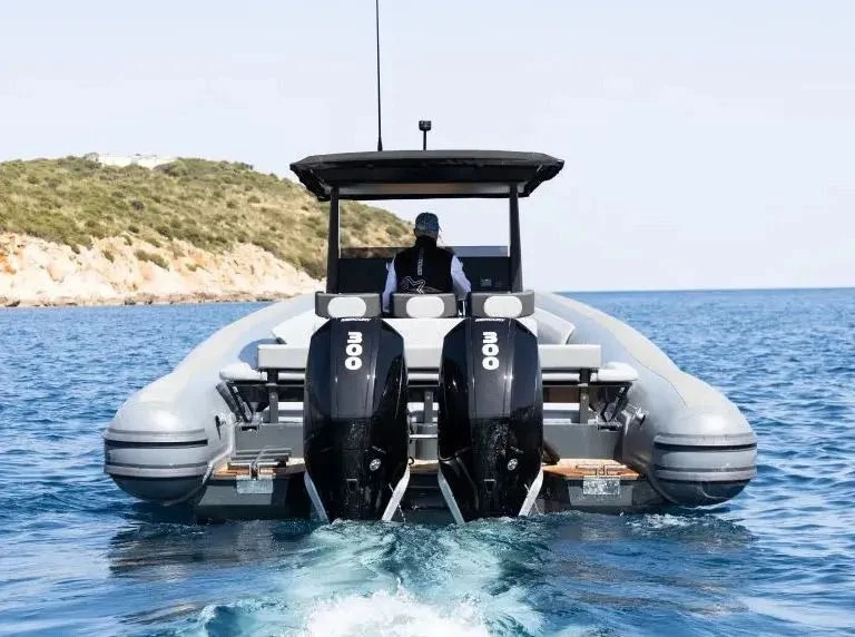 Pronájem lodi Hyeres lákavé ceny RH 1000