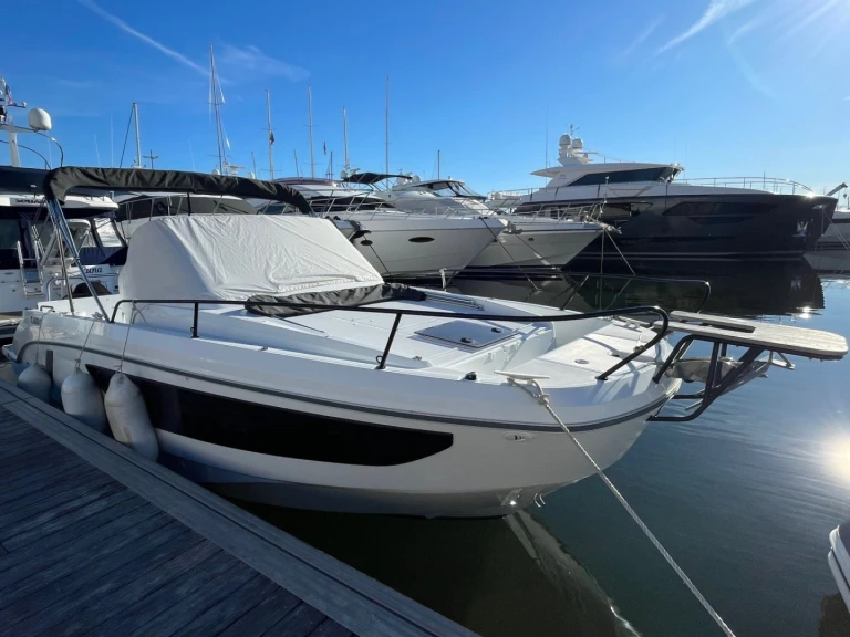 Pronájem lodi Hyeres lákavé ceny FLYER 9 SUNdeck
