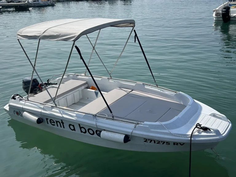 ROTO 450 jednotlivci a charterové společnosti v Rovinj