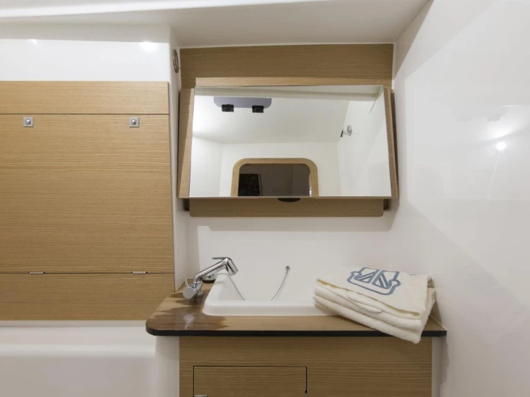 Pronajmout si Dufour Dufour 460 Grand Large v Tivat