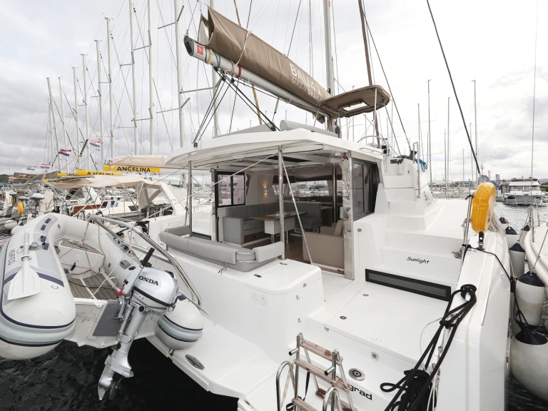 Pronájem jachty v Biograd Na Moru -Bali Bali 4.2 na Samboatu