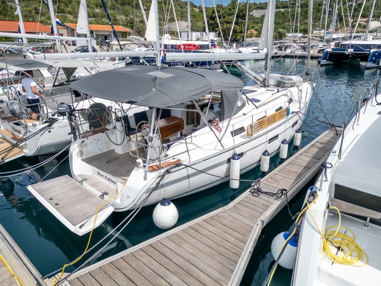 Pronájem jachty v Primošten  -Bavaria Cruiser 40 na Samboatu