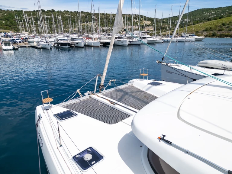 Pronajmout si Lagoon Lagoon 42 v Primošten 